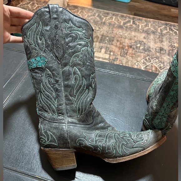 Corral Grey and Turquoise Western Cowboy Boots - Picture 4 of 7